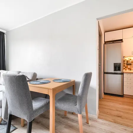 Apartment Simple Nook, Gdansk Wejhera By Real Apartments Gdansk